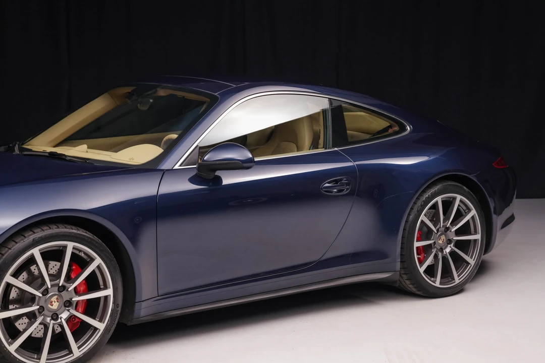 2013 Porsche 991 Carrera 4S - Image 30 of 31