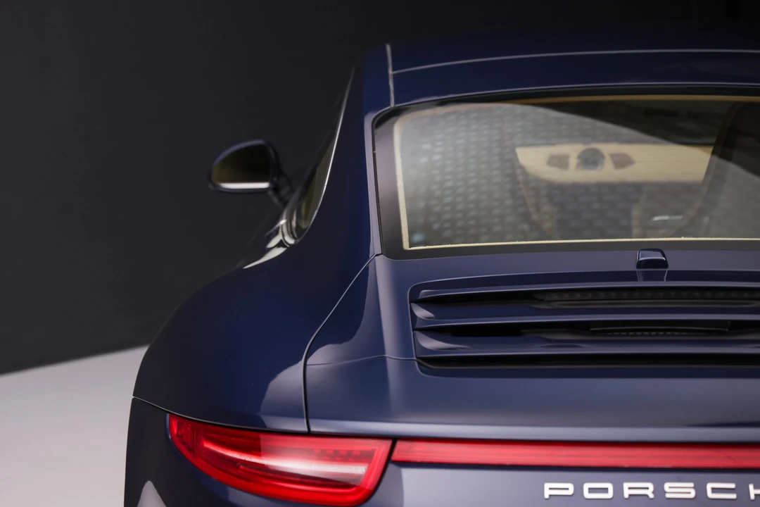 2013 Porsche 991 Carrera 4S - Image 27 of 31