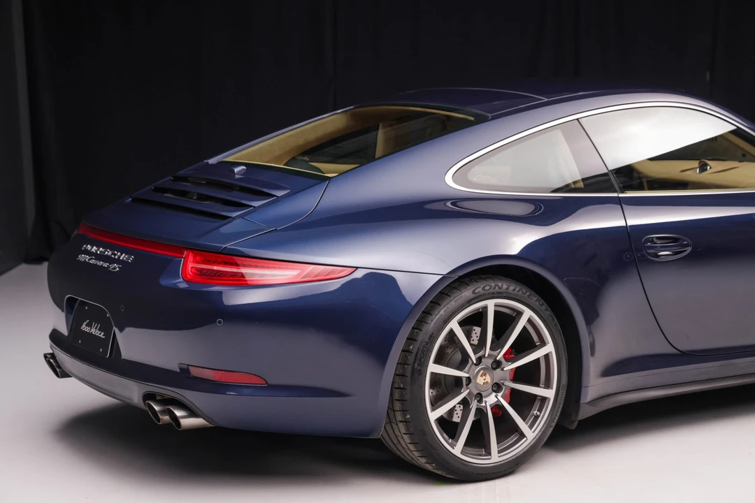 2013 Porsche 991 Carrera 4S - Image 22 of 31
