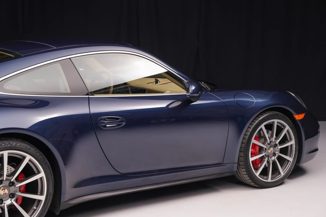 2013 Porsche 991 Carrera 4S - Image 17 of 31