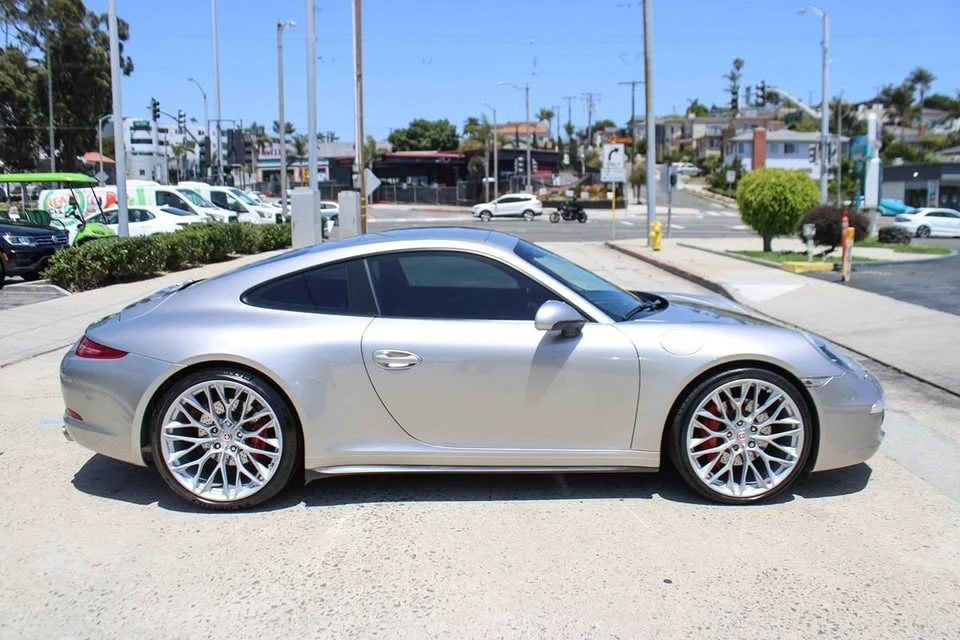 2013 Porsche 991 Carrera 4S - Image 7 of 20