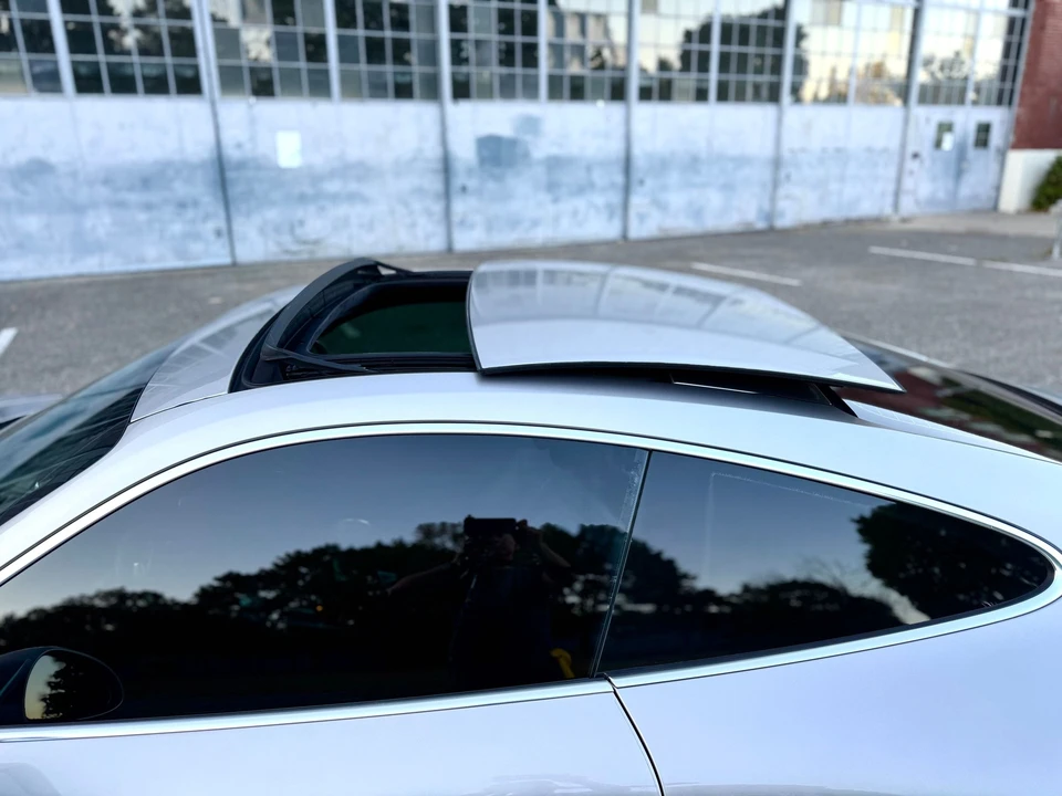 2013 Porsche 991 Carrera 4S - Image 6 of 19
