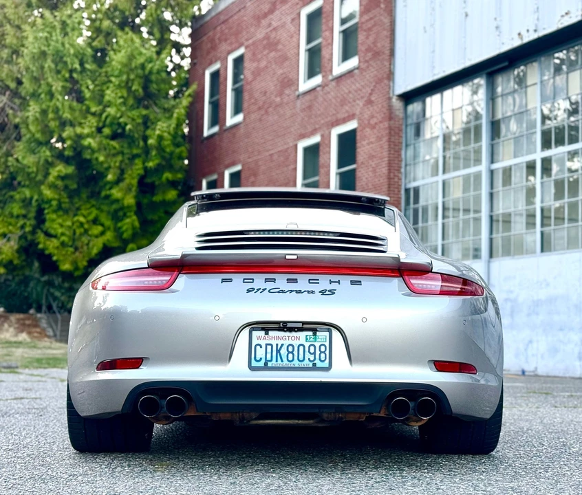 2013 Porsche 991 Carrera 4S - Image 5 of 19