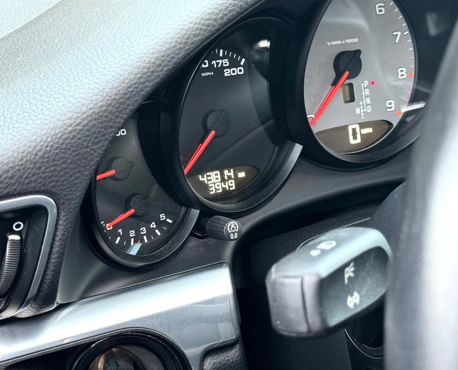 2013 Porsche 991 Carrera 4S - Image 10 of 19