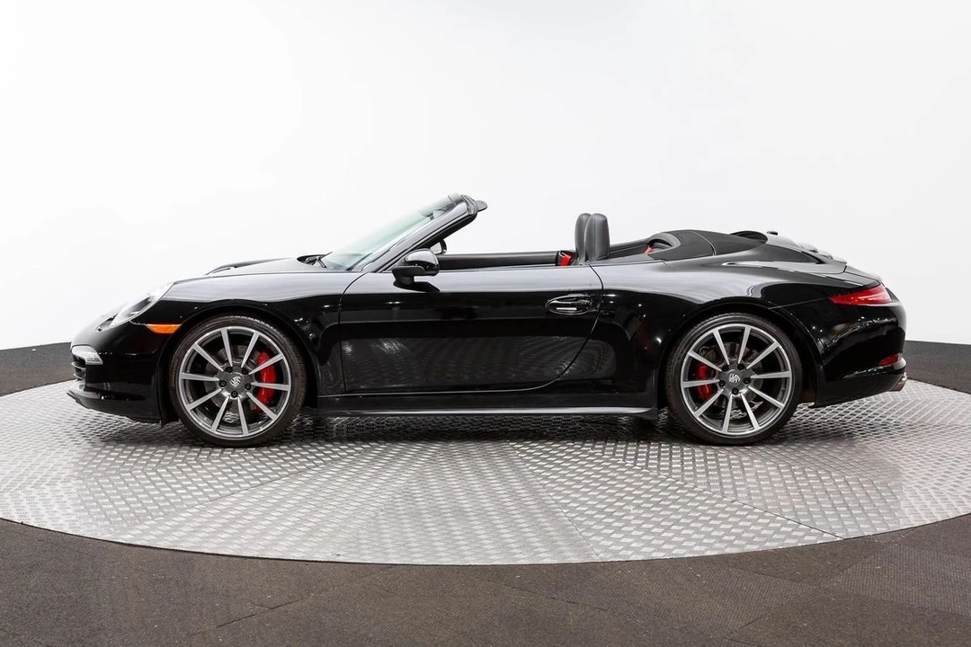 2013 Porsche 991 Carrera 4S - Image 8 of 21