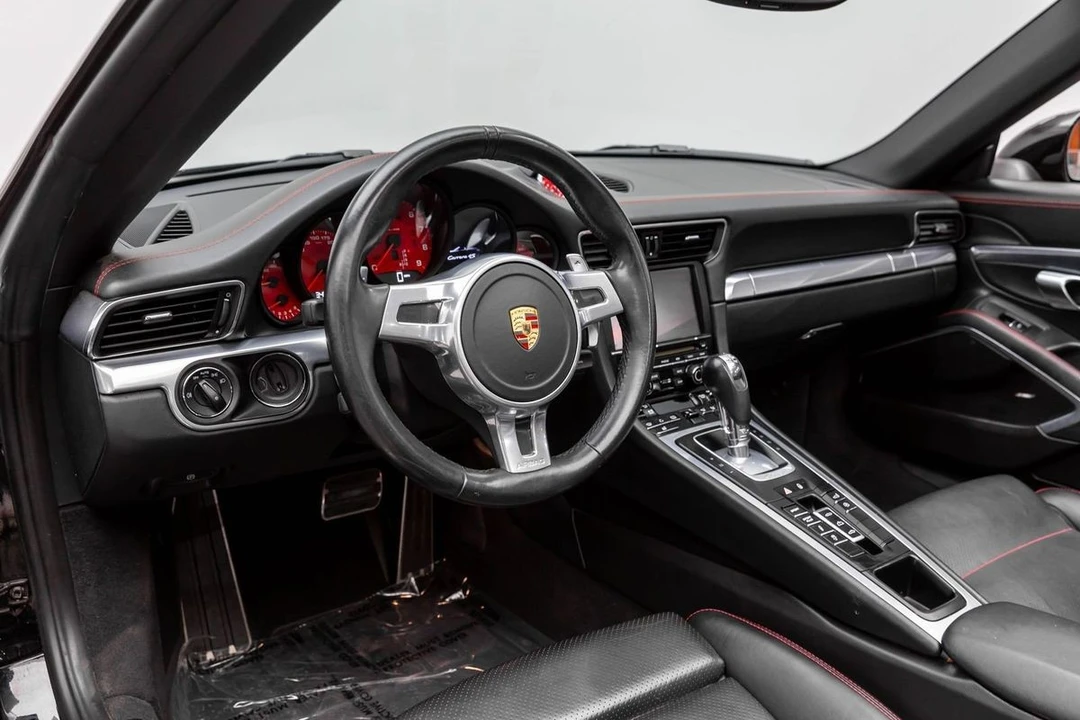 2013 Porsche 991 Carrera 4S - Image 20 of 21