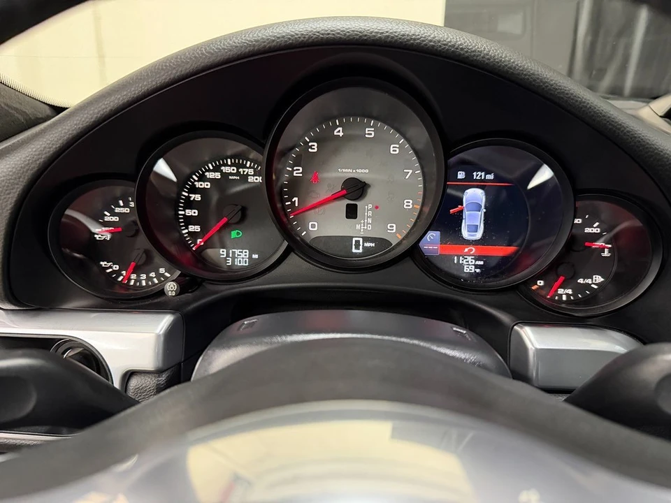 2013 Porsche 991 Carrera 4S - Image 12 of 21