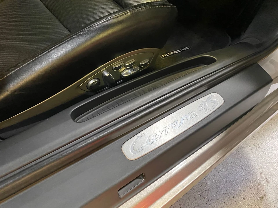 2013 Porsche 991 Carrera 4S - Image 18 of 21