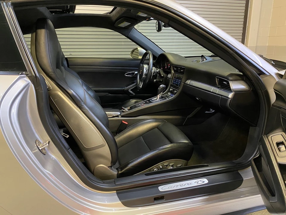 2013 Porsche 991 Carrera 4S - Image 21 of 21