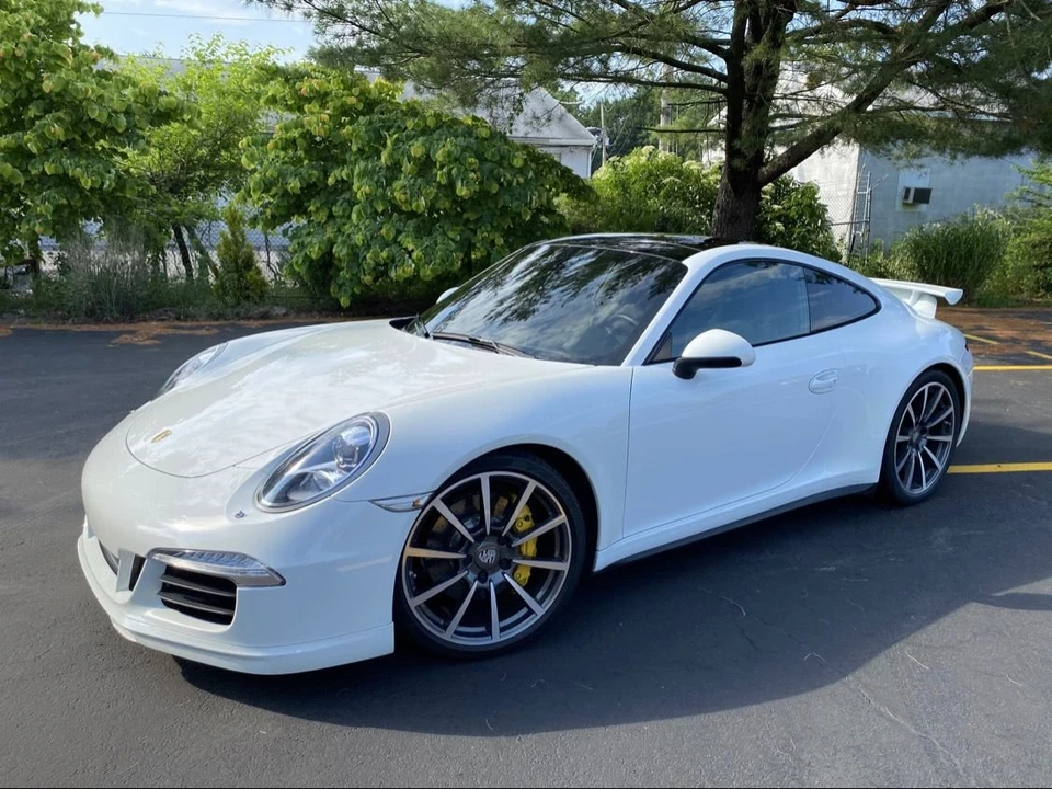 2013 Porsche 991 Carrera 4S - Image 8 of 14