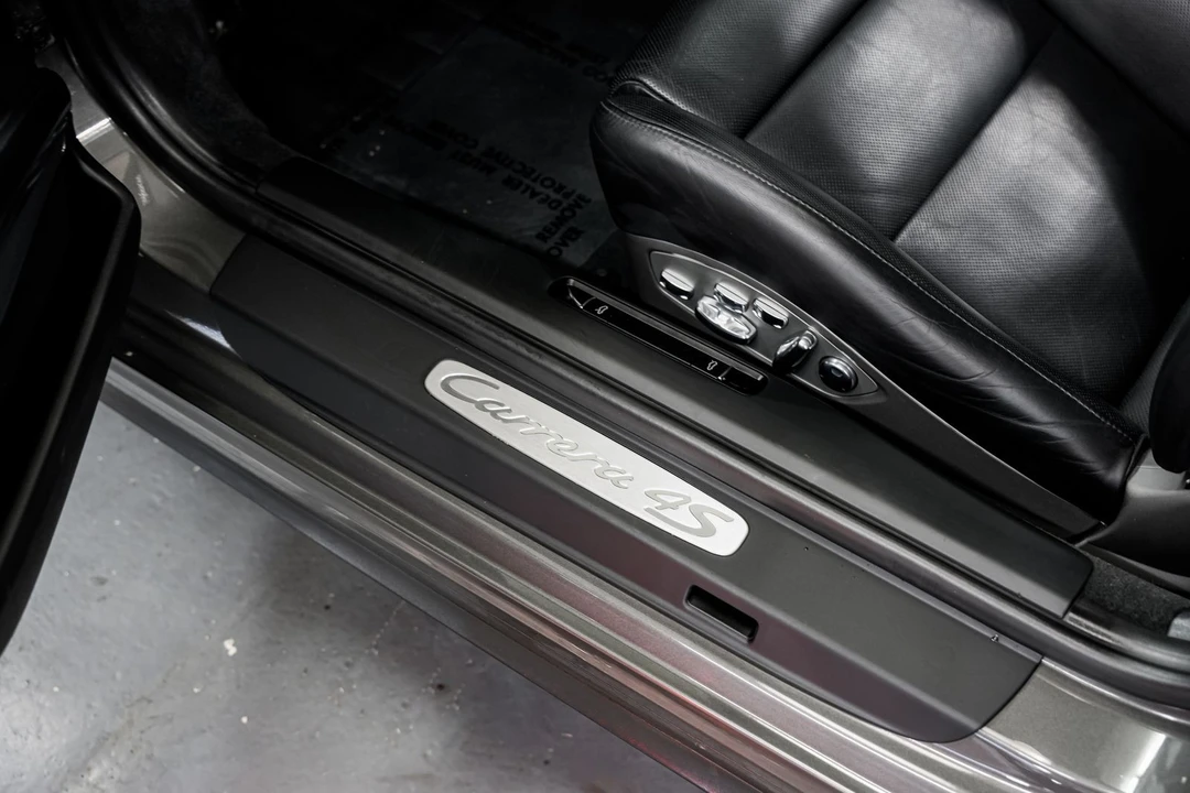 2013 Porsche 991 Carrera 4S - Image 24 of 31