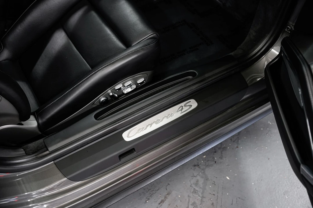 2013 Porsche 991 Carrera 4S - Image 27 of 31