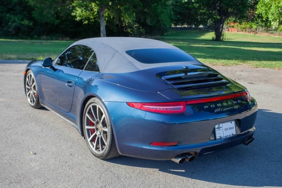 2013 Porsche 991 Carrera 4S - Image 12 of 20