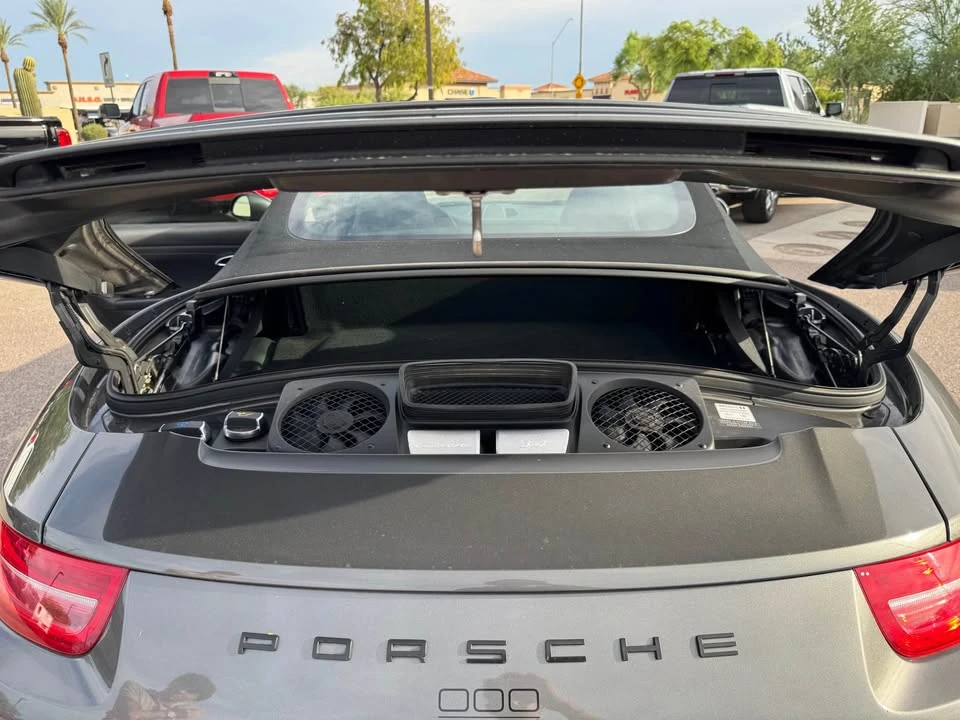 2013 Porsche 991 Carrera - Image 18 of 20