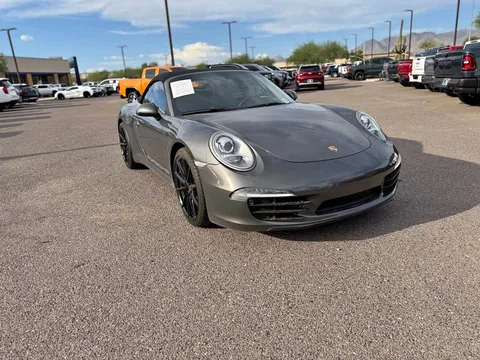 2013 Porsche 911 Carrera Cabriolet 2D