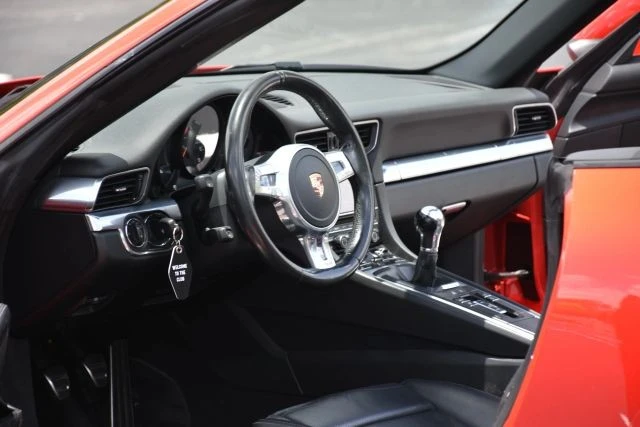 2013 Porsche 991 Carrera - Image 15 of 21