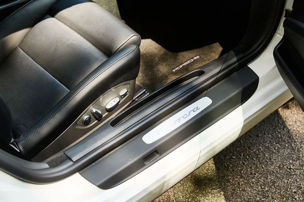 2013 Porsche 991 Carrera - Image 17 of 27