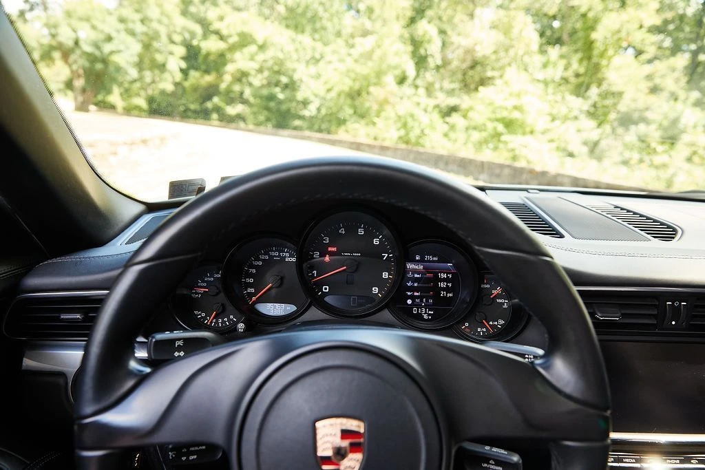 2013 Porsche 991 Carrera - Image 21 of 27