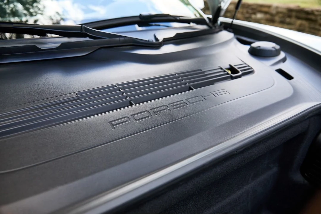 2013 Porsche 991 Carrera - Image 8 of 27