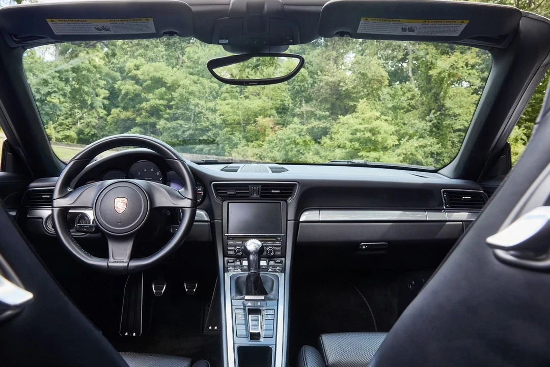 2013 Porsche 991 Carrera - Image 10 of 27