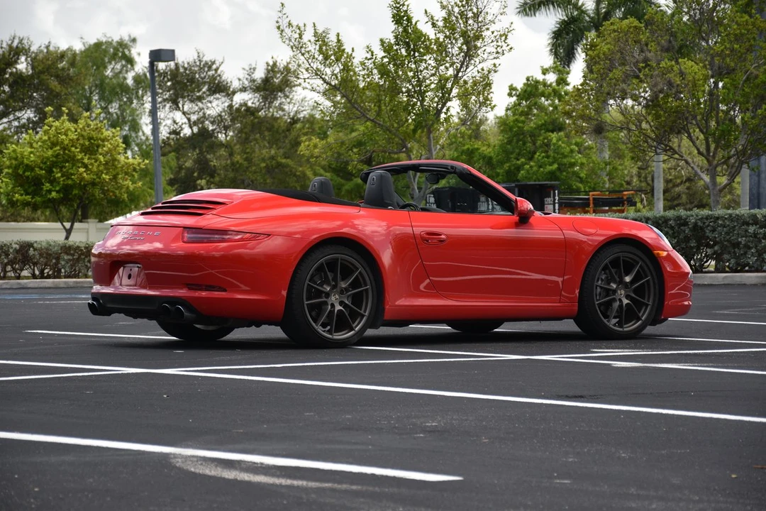 2013 Porsche 991 Carrera - Image 18 of 21