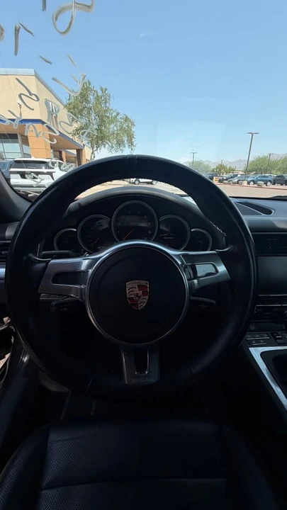 2013 Porsche 991 Carrera - Image 9 of 10