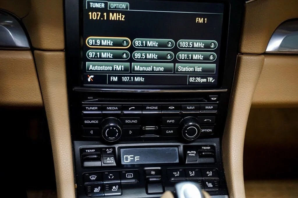2013 Porsche 991 Carrera - Image 12 of 31