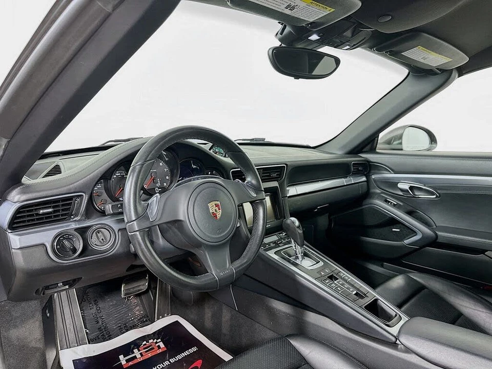 2013 Porsche 991 Carrera - Image 10 of 26