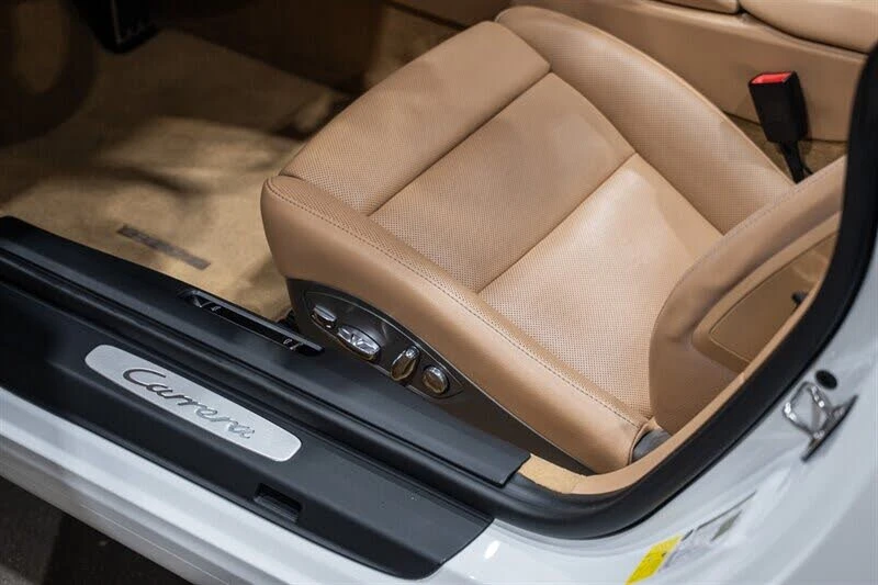 2013 Porsche 991 Carrera - Image 26 of 31