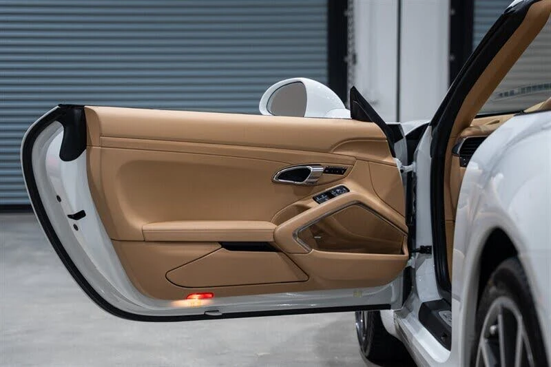 2013 Porsche 991 Carrera - Image 27 of 31
