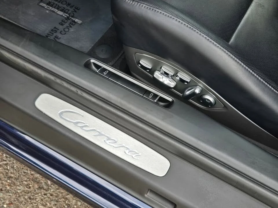2013 Porsche 991 Carrera - Image 18 of 20