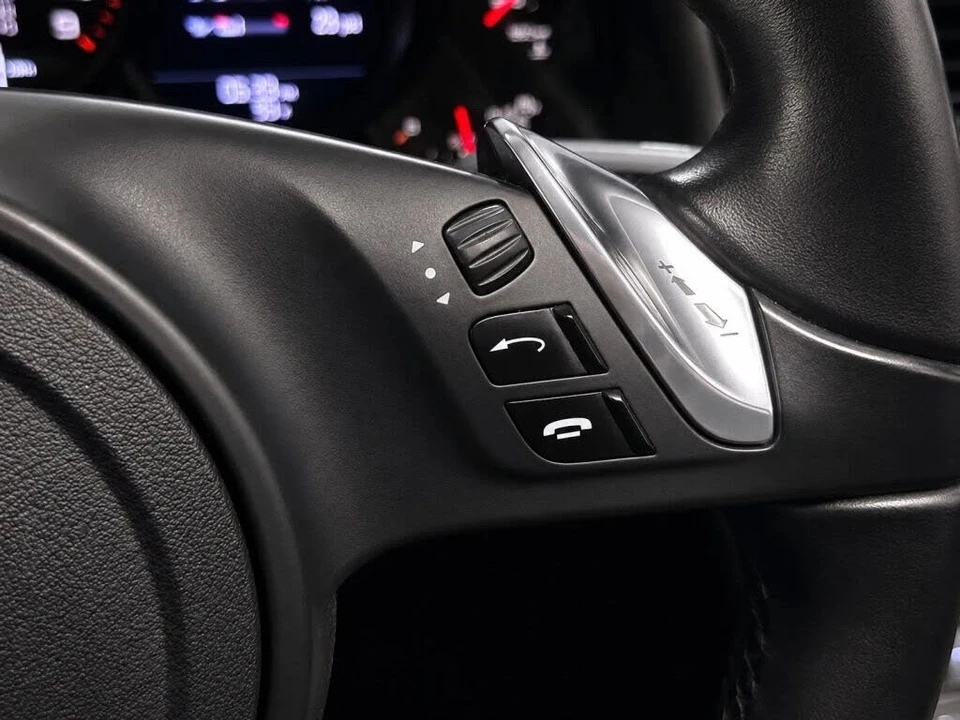 2013 Porsche 991 Carrera - Image 25 of 31