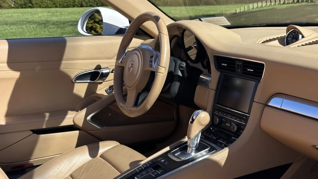 2013 Porsche 991 Carrera - Image 20 of 31