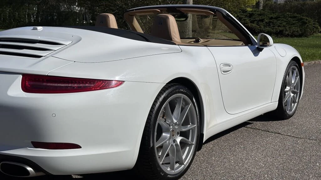2013 Porsche 991 Carrera - Image 9 of 31
