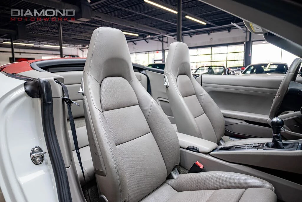2013 Porsche 991 Carrera - Image 22 of 31