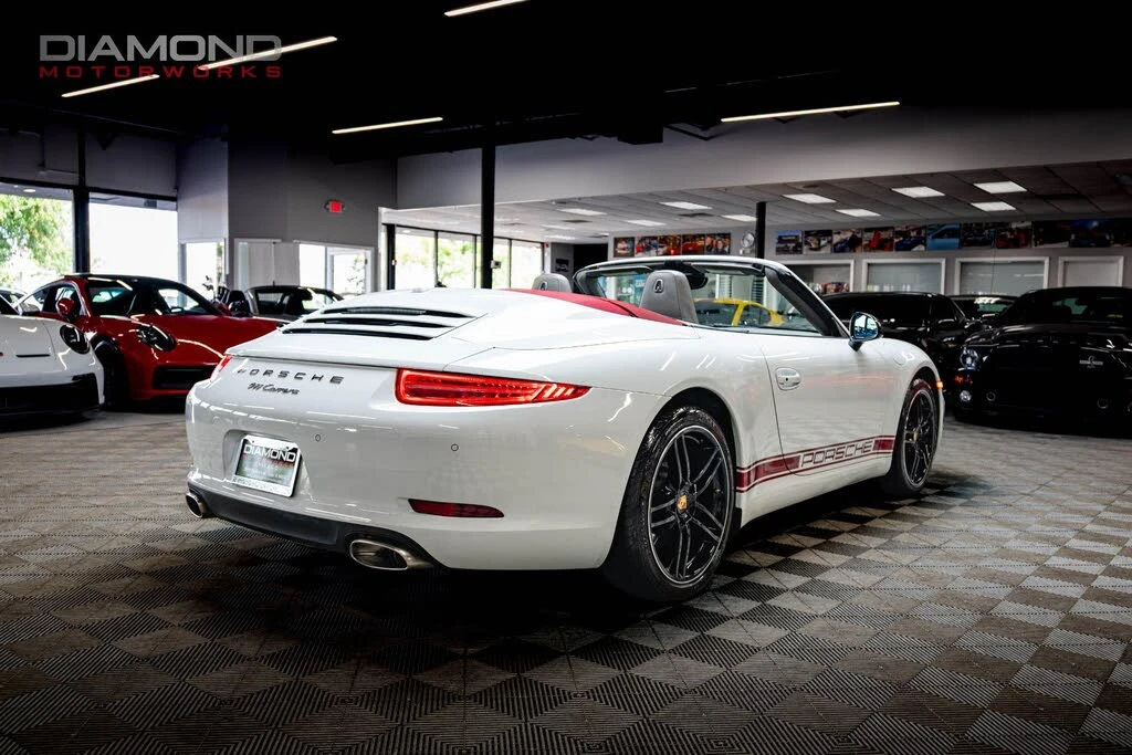 2013 Porsche 991 Carrera - Image 25 of 31