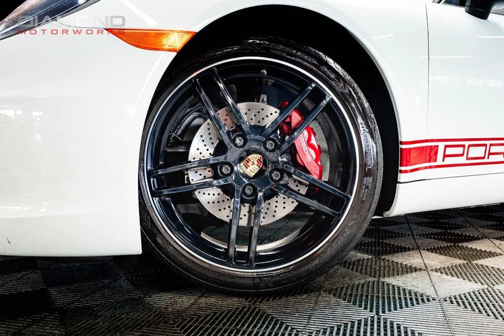 2013 Porsche 991 Carrera - Image 12 of 31