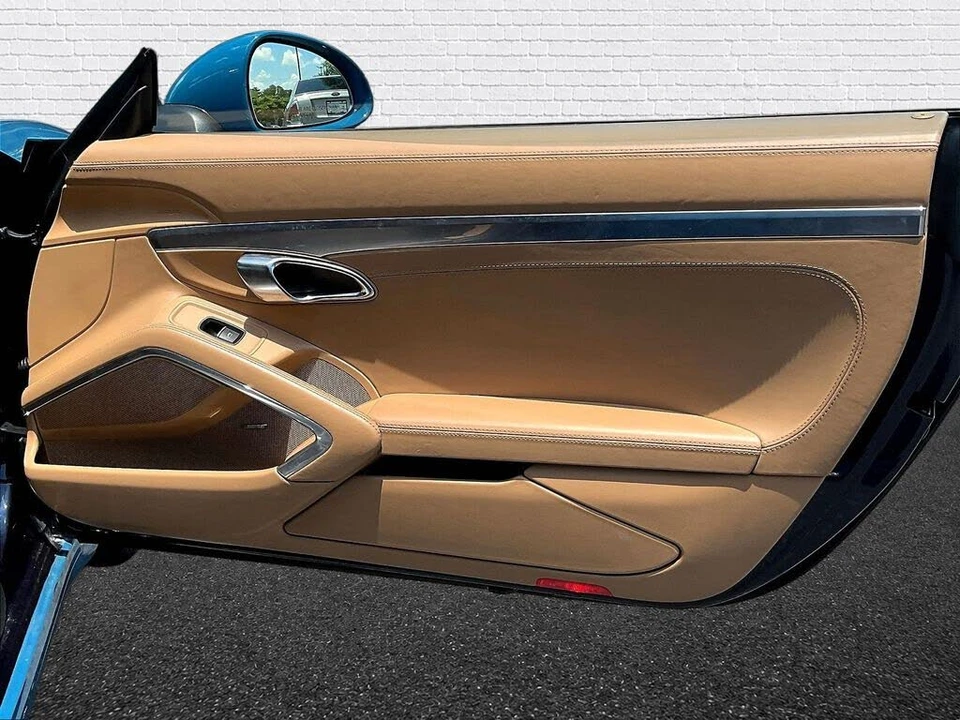 2013 Porsche 991 Carrera - Image 18 of 22