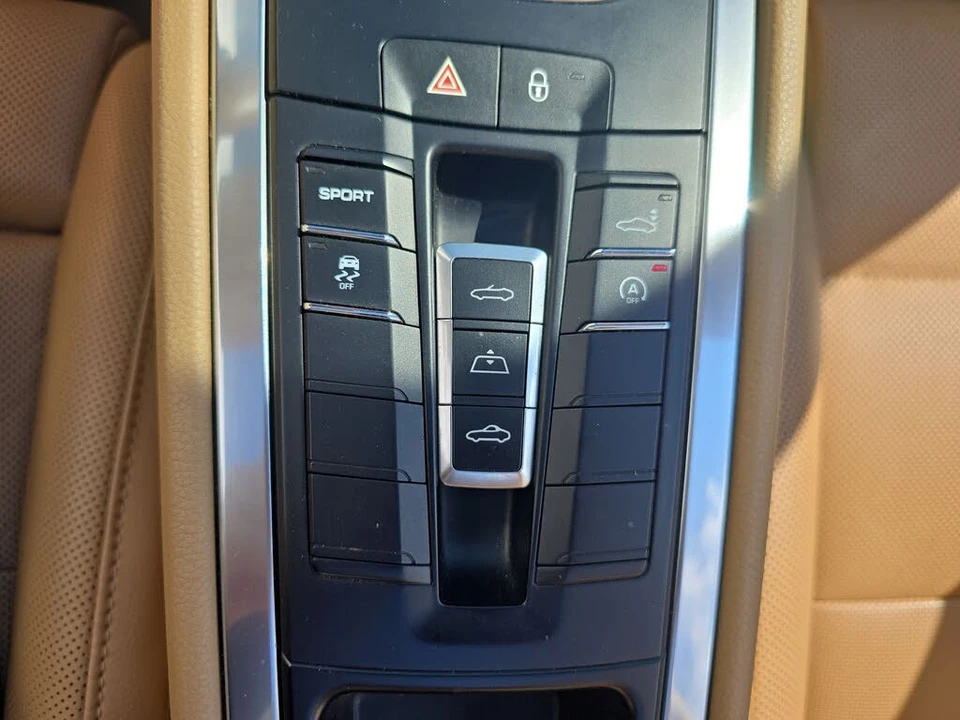 2013 Porsche 991 Carrera - Image 22 of 25