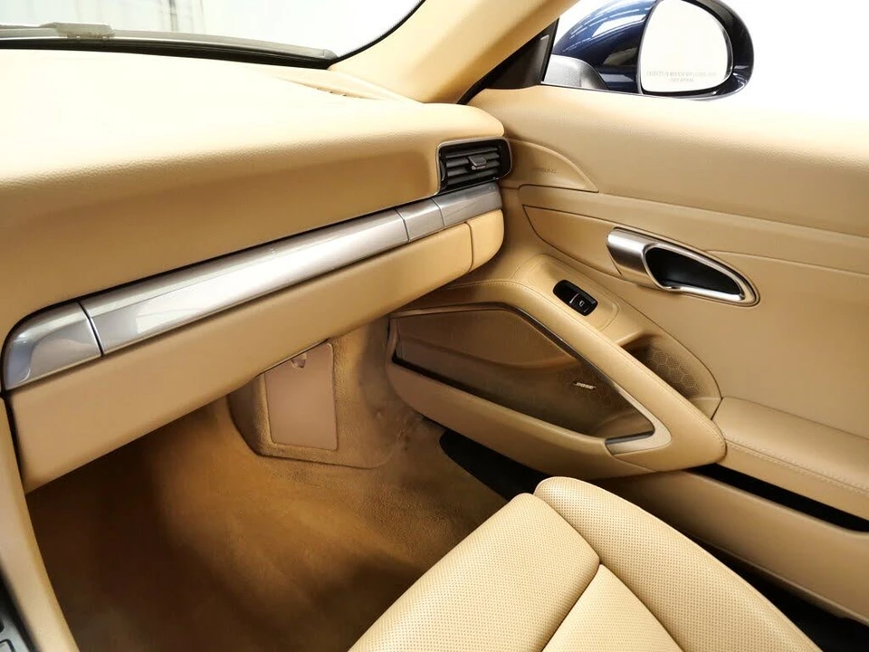 2013 Porsche 991 Carrera - Image 17 of 29