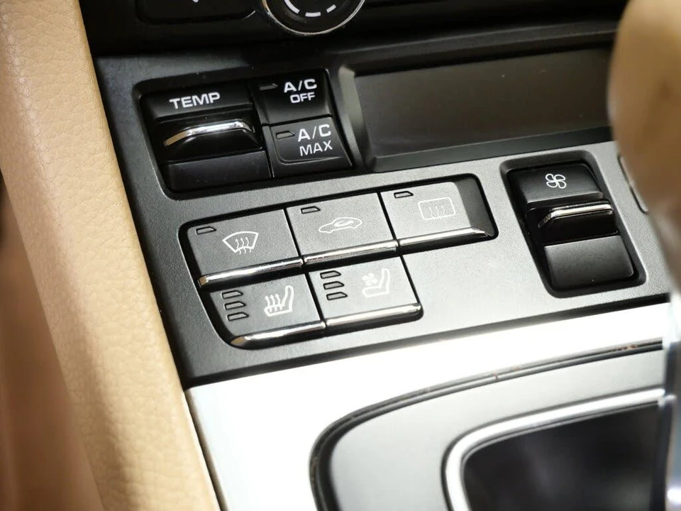 2013 Porsche 991 Carrera - Image 22 of 29