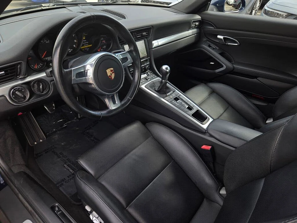 2013 Porsche 991 Carrera - Image 13 of 31