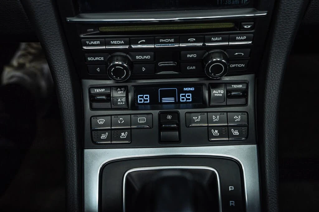 2013 Porsche 991 Carrera - Image 23 of 31
