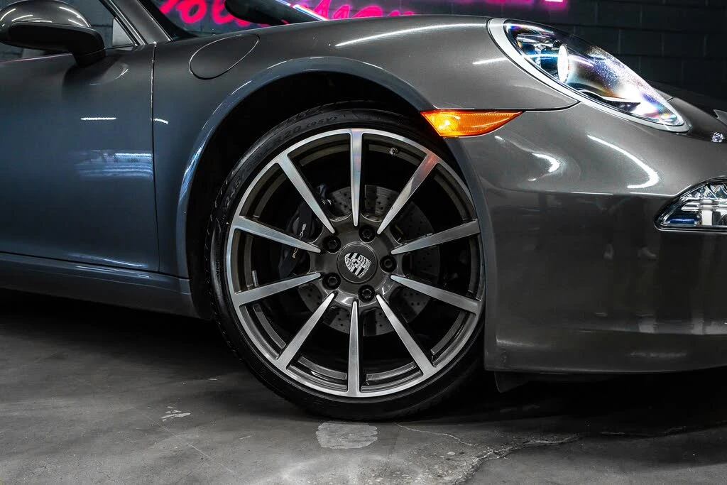 2013 Porsche 991 Carrera - Image 12 of 31