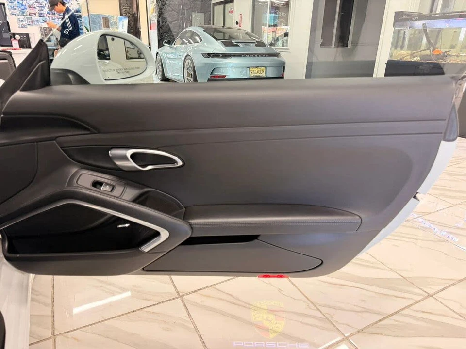 2013 Porsche 991 Carrera - Image 15 of 17