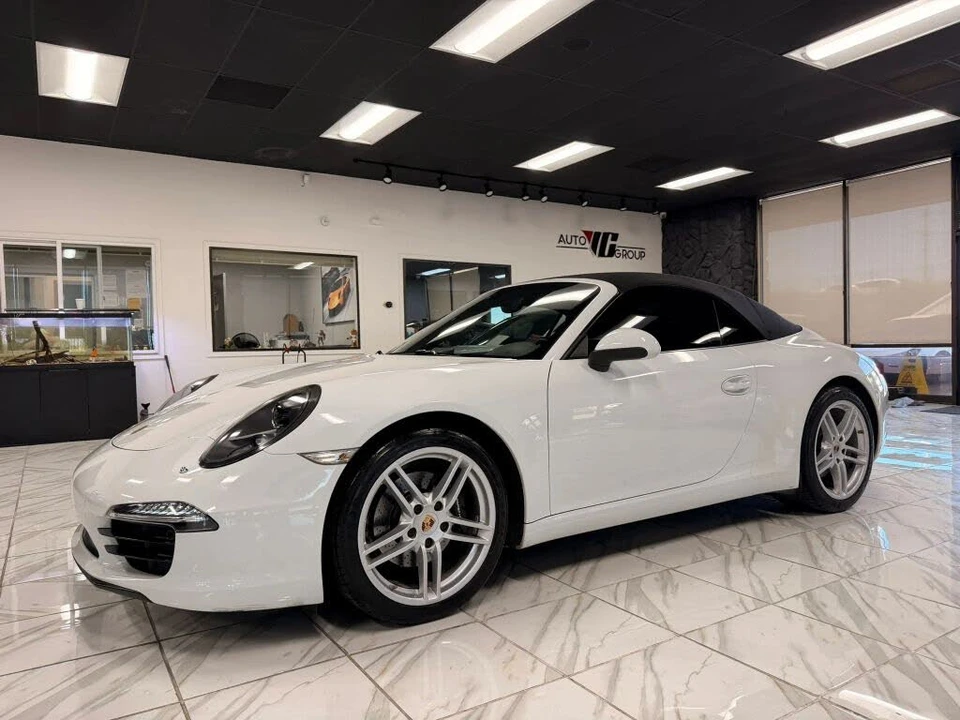 2013 Porsche 991 Carrera - Image 2 of 17