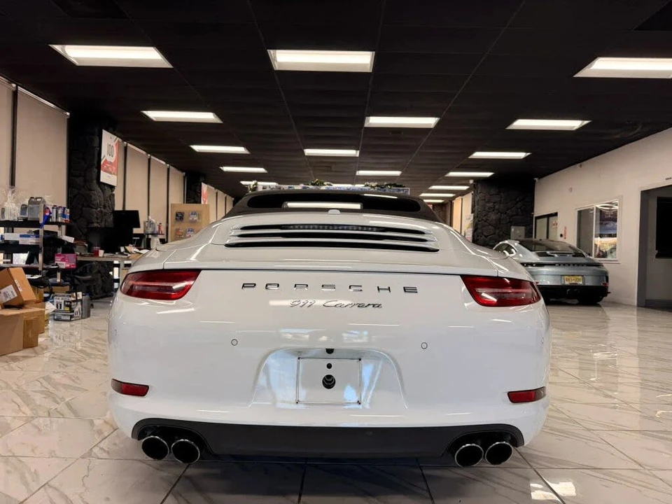 2013 Porsche 991 Carrera - Image 5 of 17