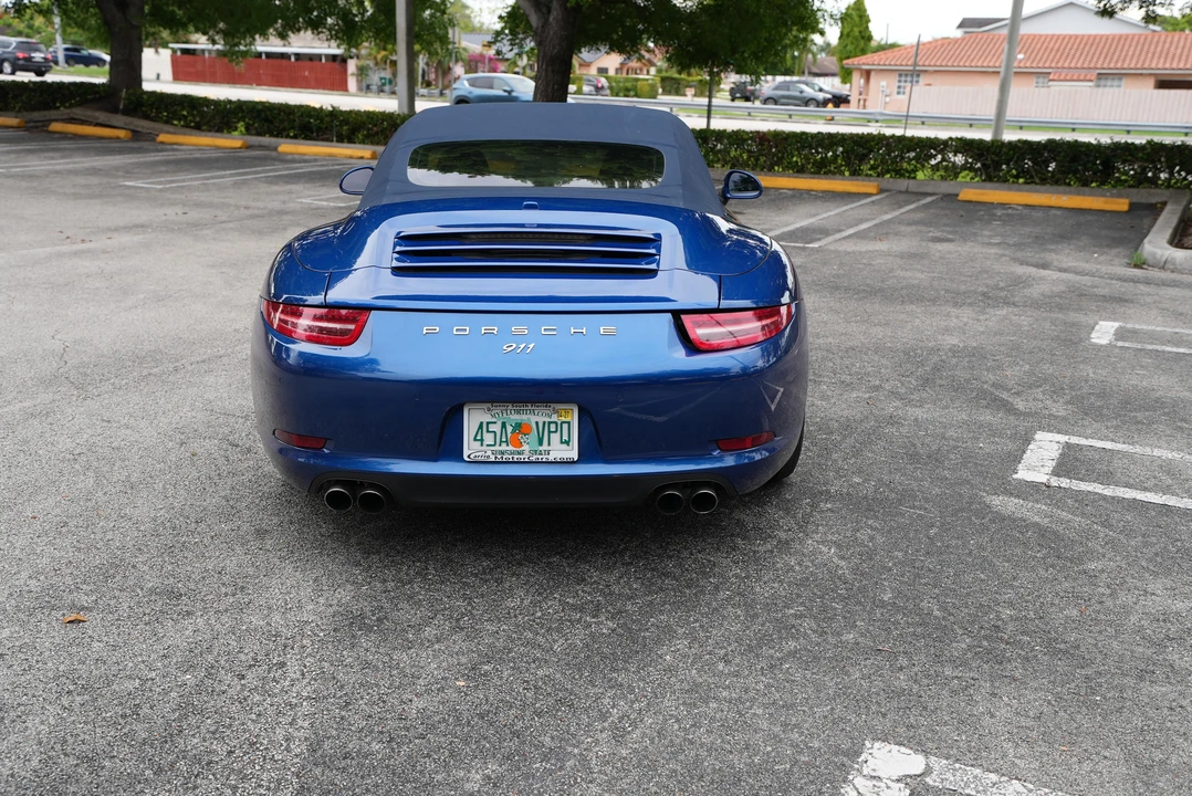 2013 Porsche 991 Carrera - Image 16 of 31