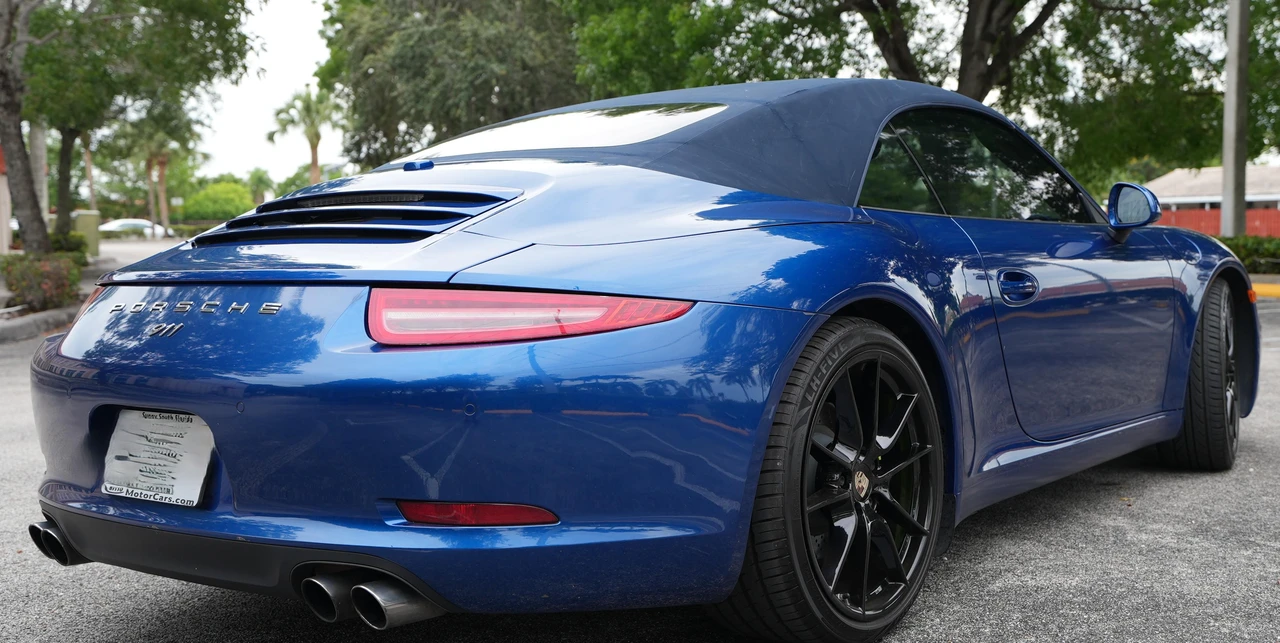 2013 Porsche 991 Carrera - Image 27 of 31