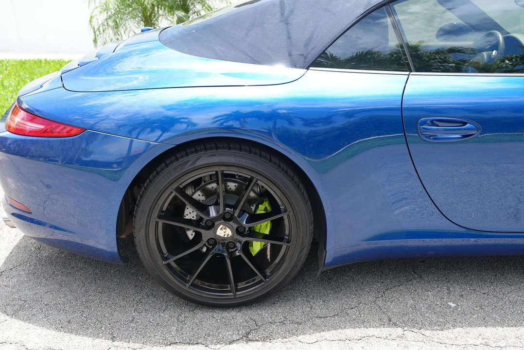 2013 Porsche 991 Carrera - Image 28 of 31